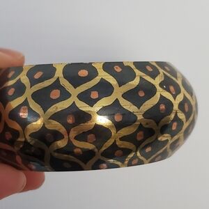 Unique Black and Gold Peacock Patterned Brass Bangle Bracelet 1.5" Wide Concaved